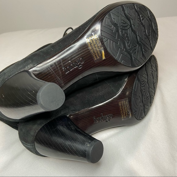 Black suede heel boots - Picture 3 of 9